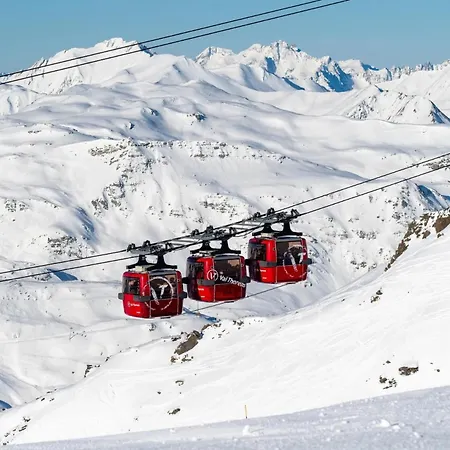 6p Au Pied Des Pistes